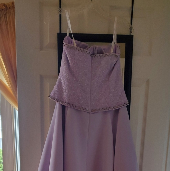 TIFFANY design beaeded bodice Prom ballgown - Picture 3 of 7